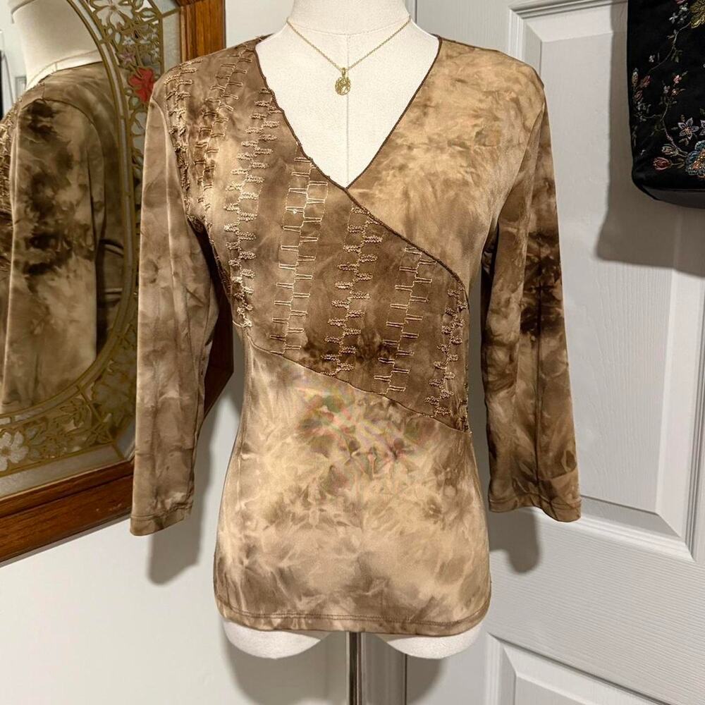 VTG Y2K Only Nine Light Brown Tie Dye Sequin Embroidered 3/4 Sleeve Boho Top M